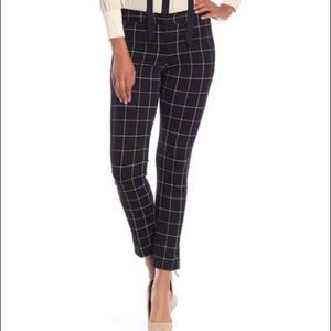 Contemporary Fit Narrow Leg Slacks